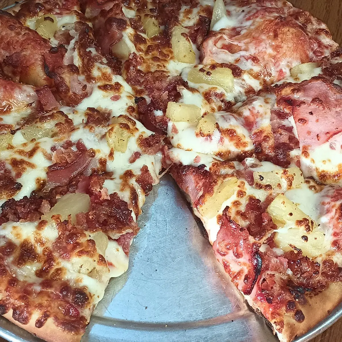 Hawaiian Pizza