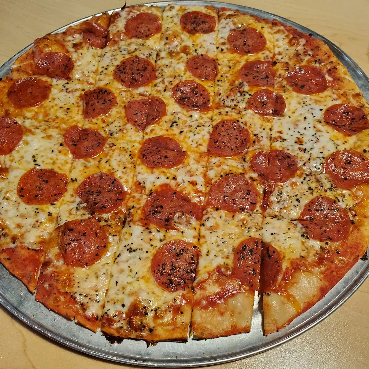 Thin Crust 14 Inch Pepperoni Pizza
