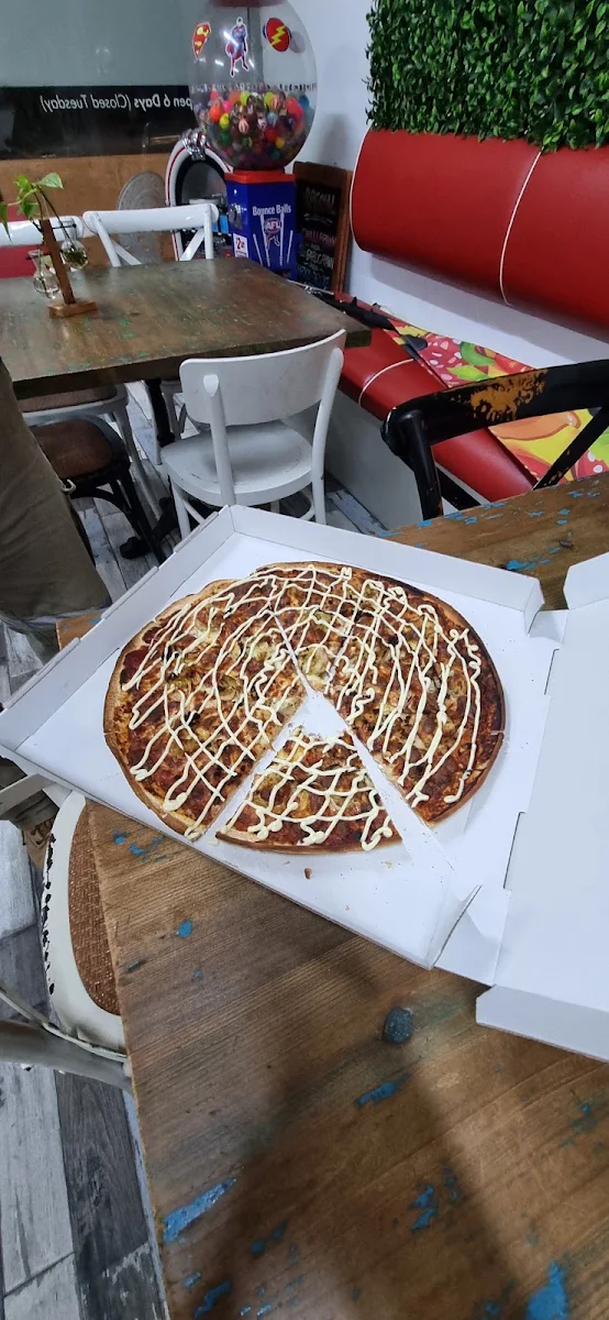 Garlic Prawns Pizza