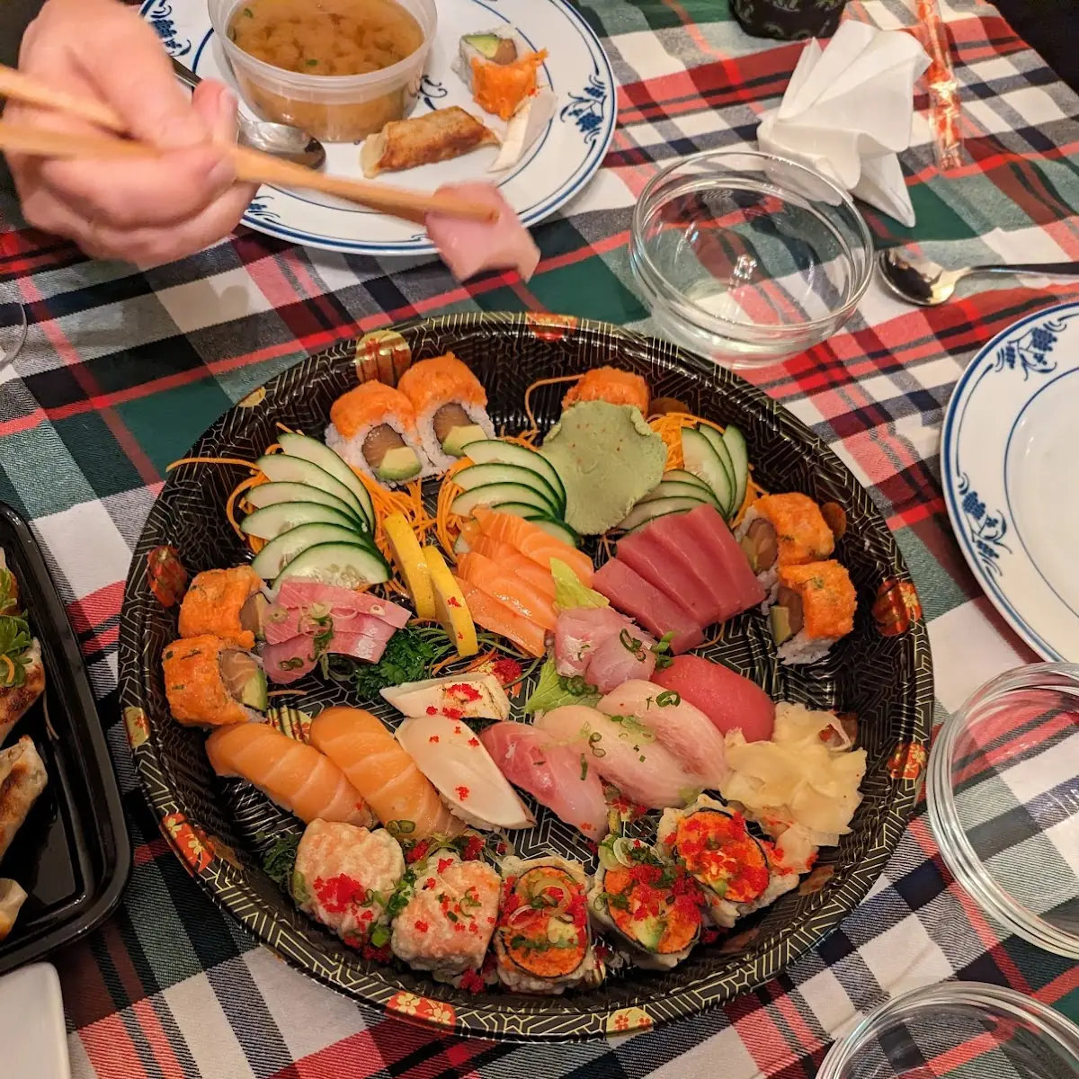 Sushi and Sashimi Combo