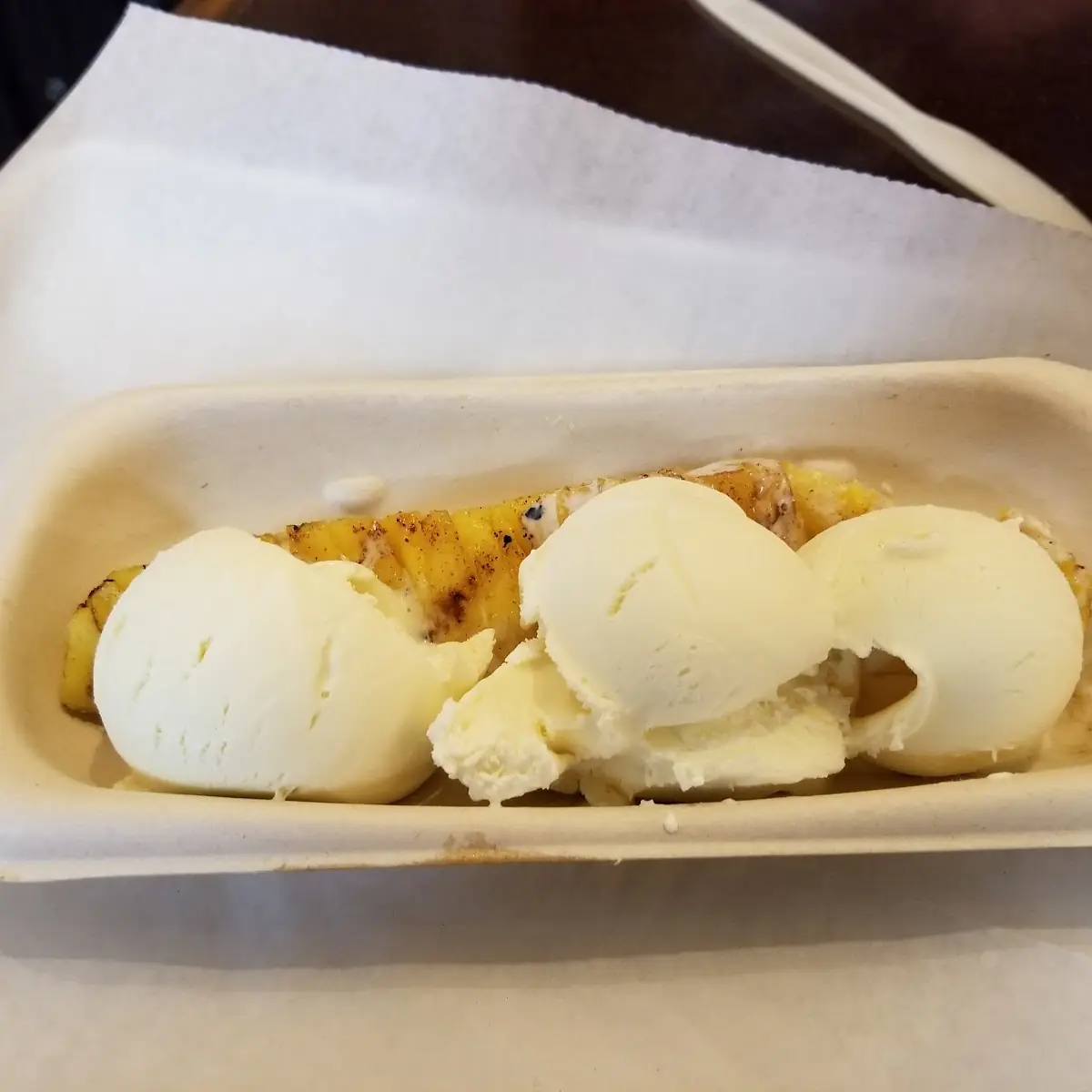 Grilled Pineapple with Vanilla Ice Cream