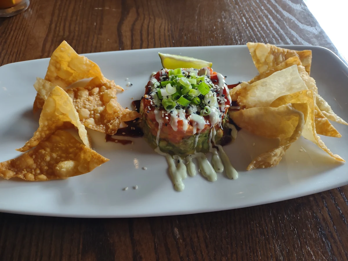 Tuna Poke Nachos