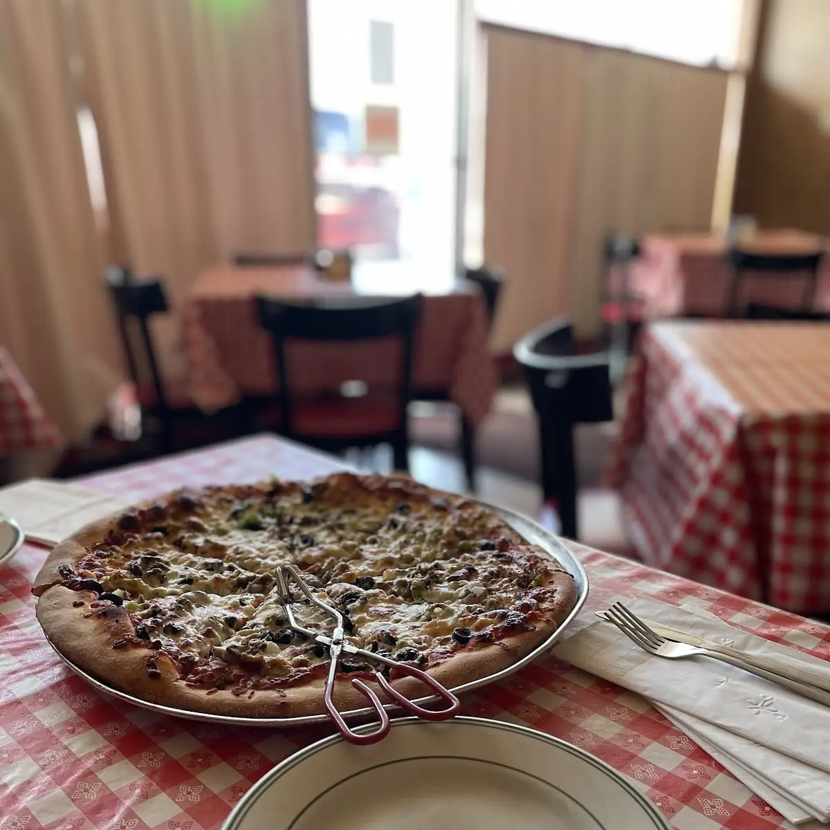 Vegetarian Pizza & Ground Beef