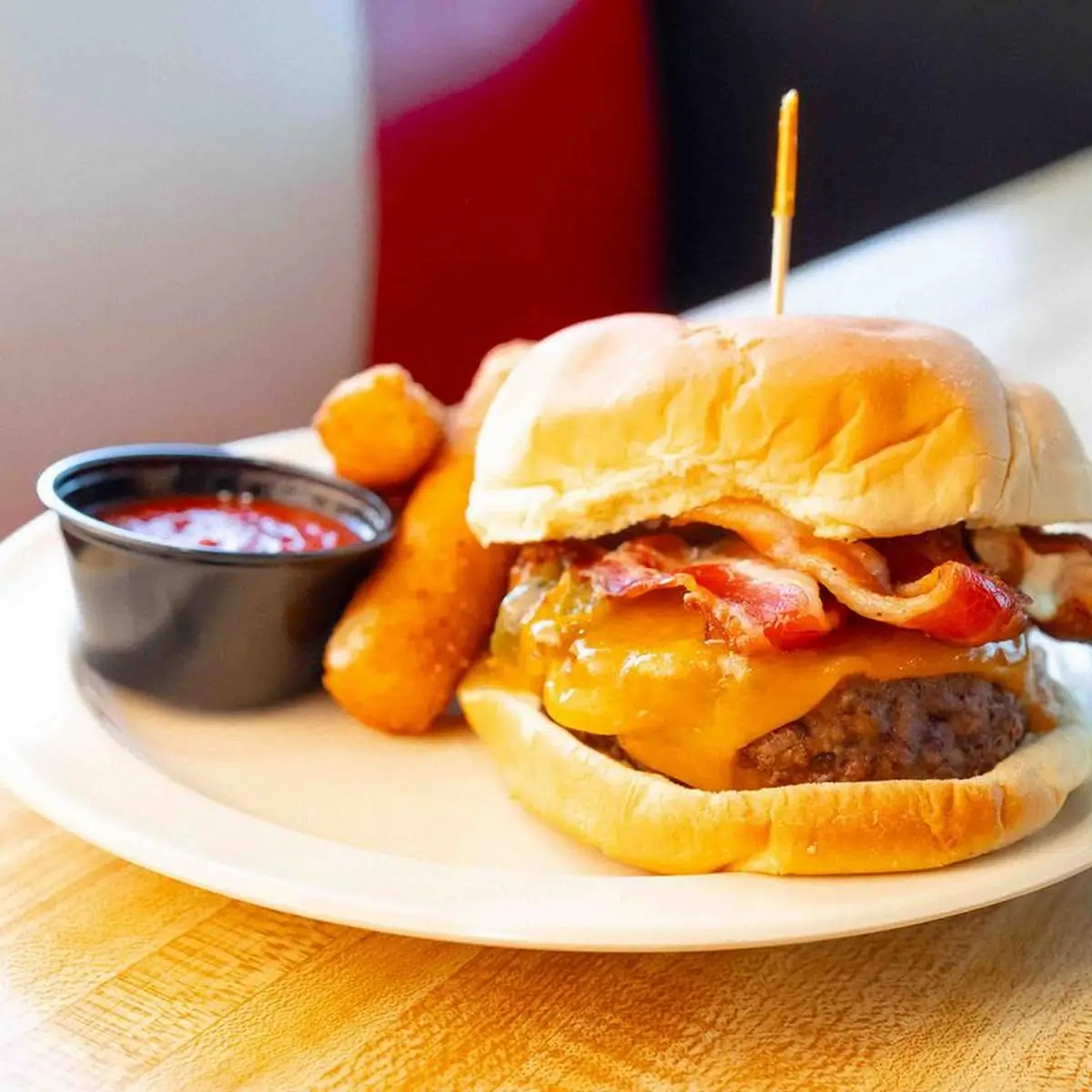 Bacon Cheeseburger