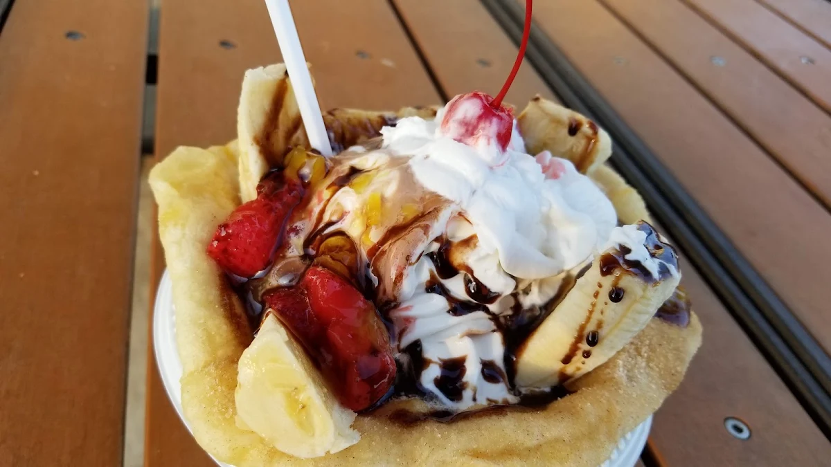 Elephant Ear Banana Split