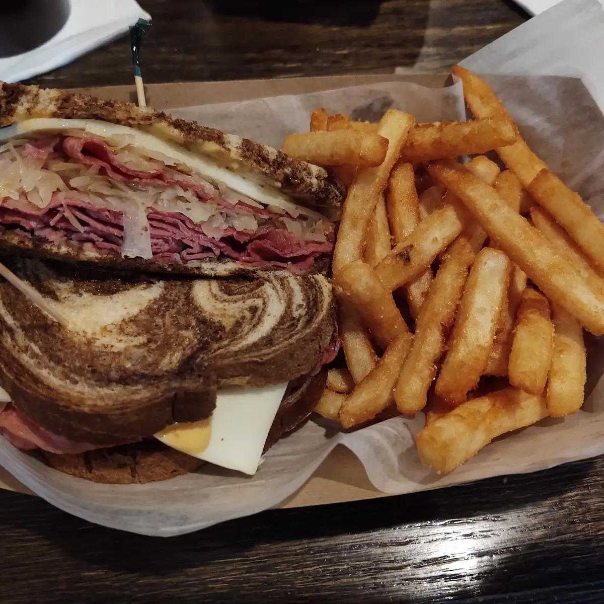 Ruben Sandwich & Fries