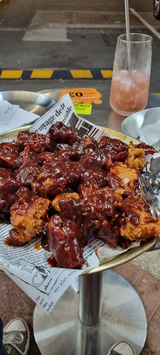 Boneless Chicken Pieces, BUFWIN —chicken buffet & beer. Halal food