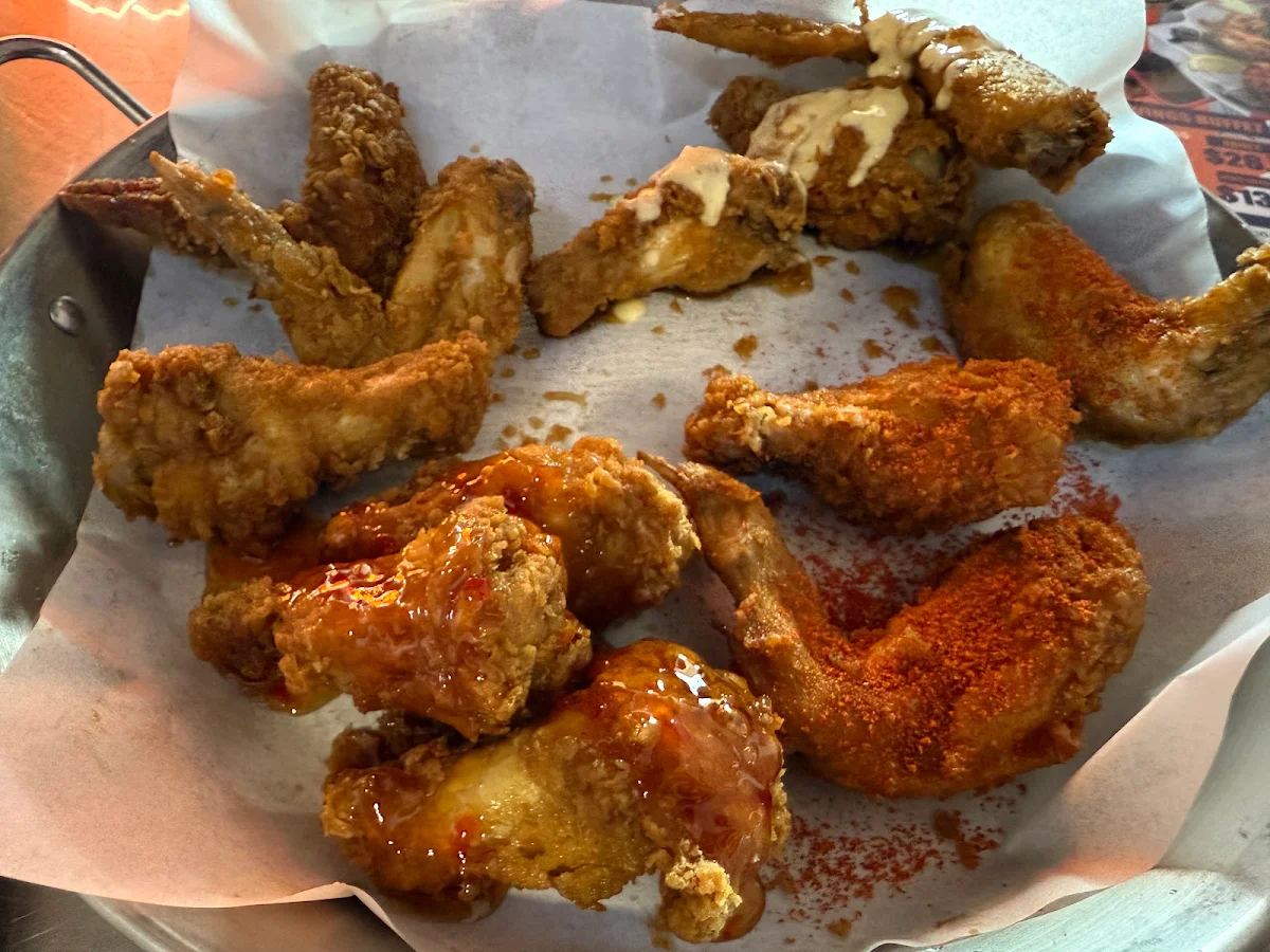 Highlights, BUFWIN —chicken buffet & beer. Halal food