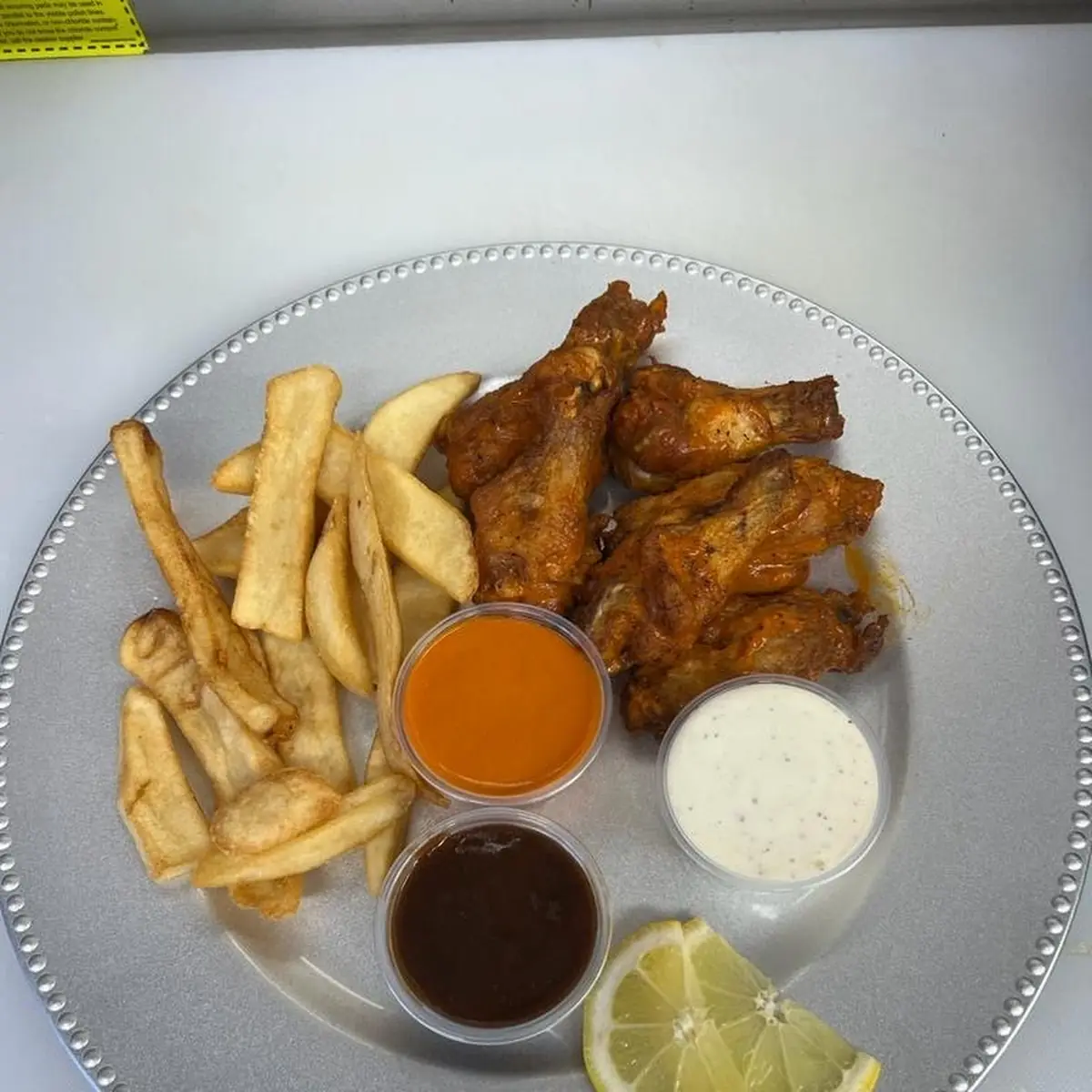 6 Wings with Fries