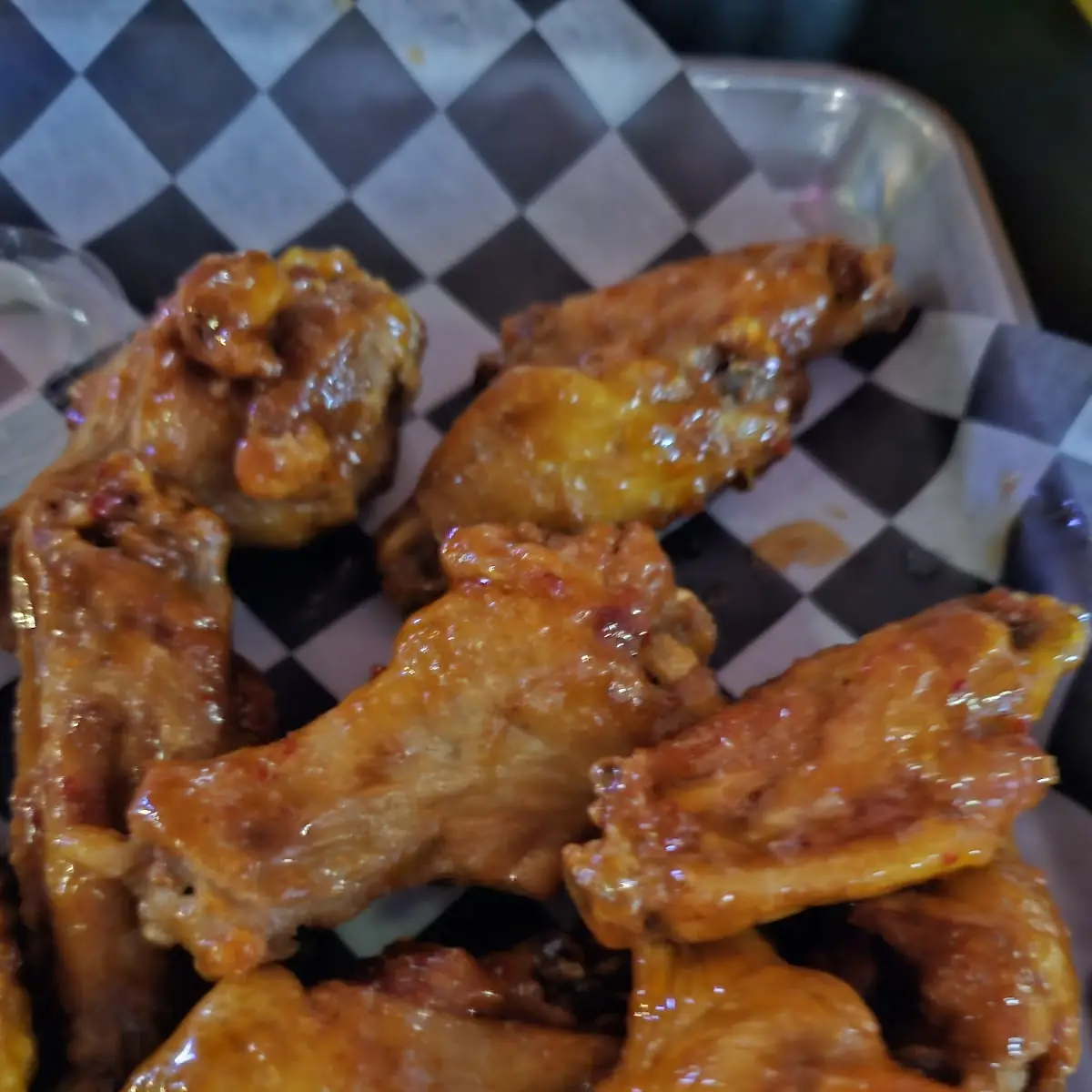 Fried Bone in Chicken Wings