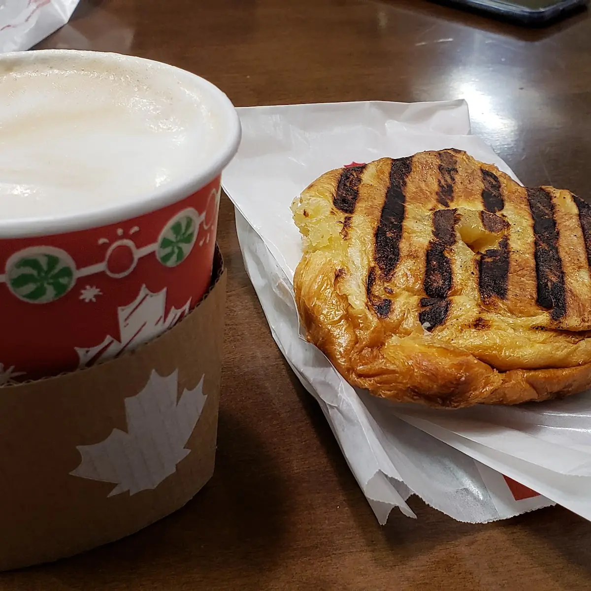 Egg Cheese Croissant