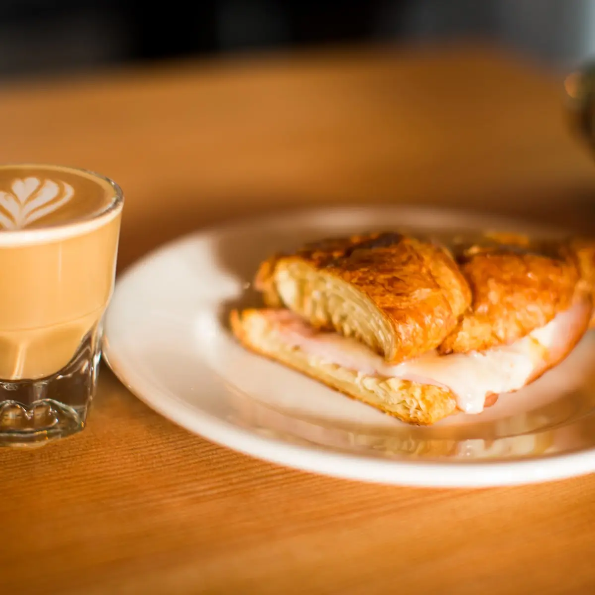 Cortado and Ham Cheese Croissant