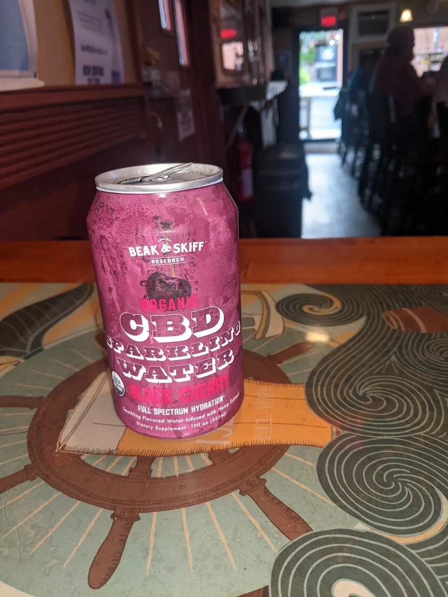 CBD Sparkling Water Black Cherry