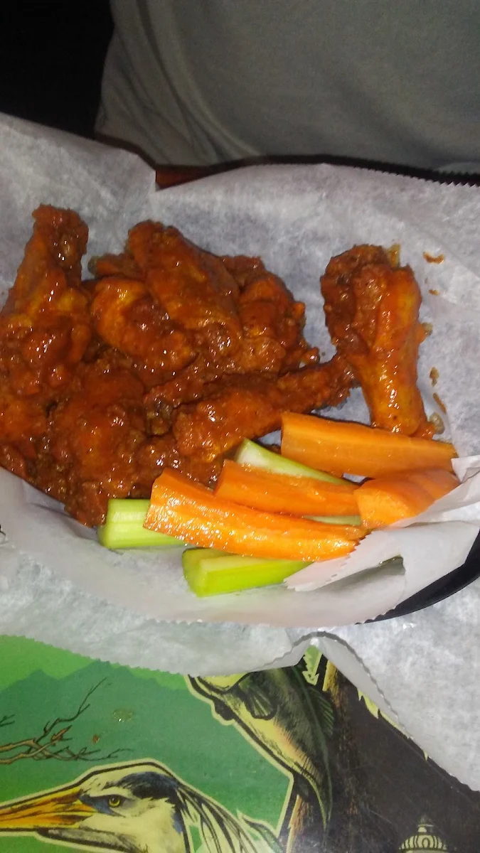 Medium Wings