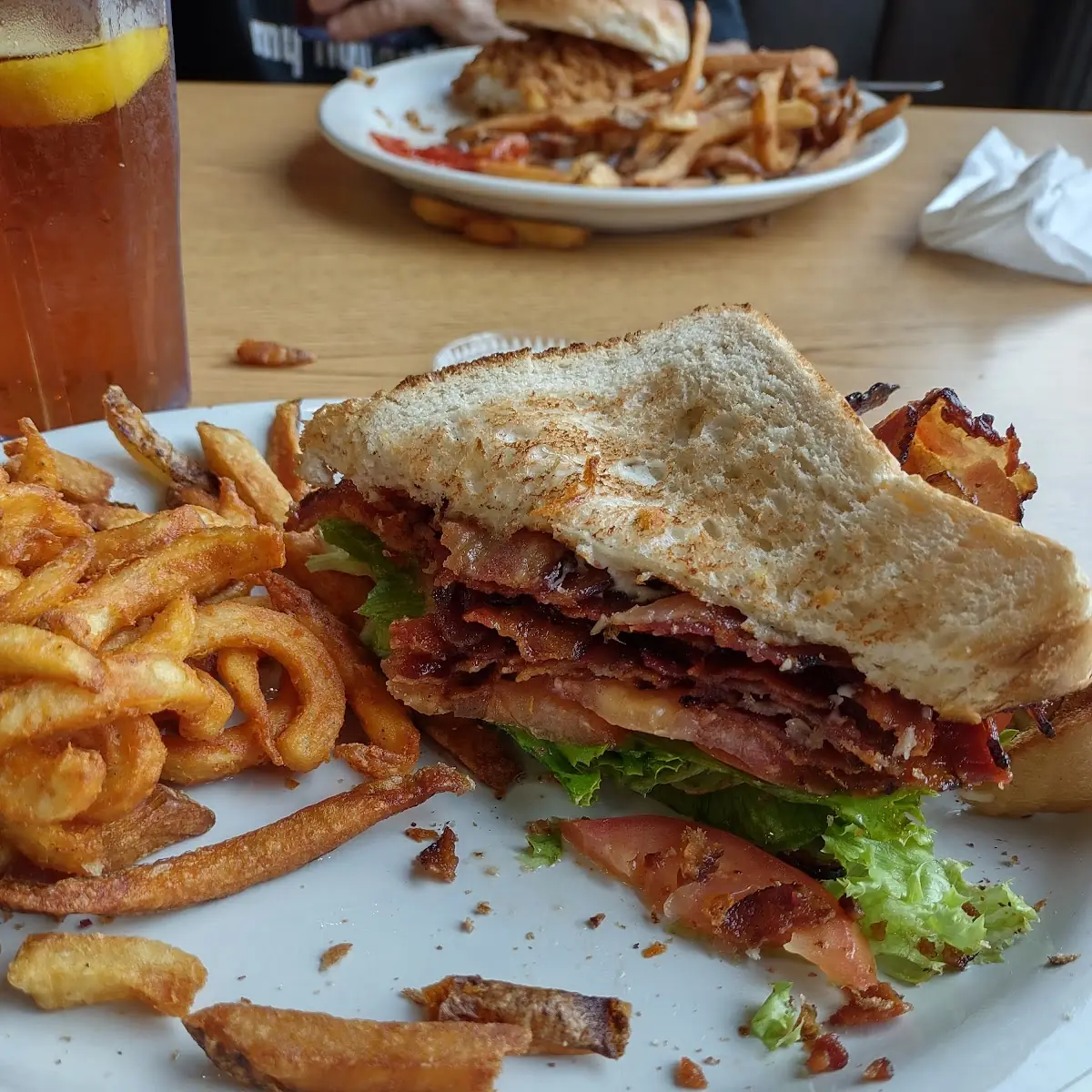 Texas Toast blt