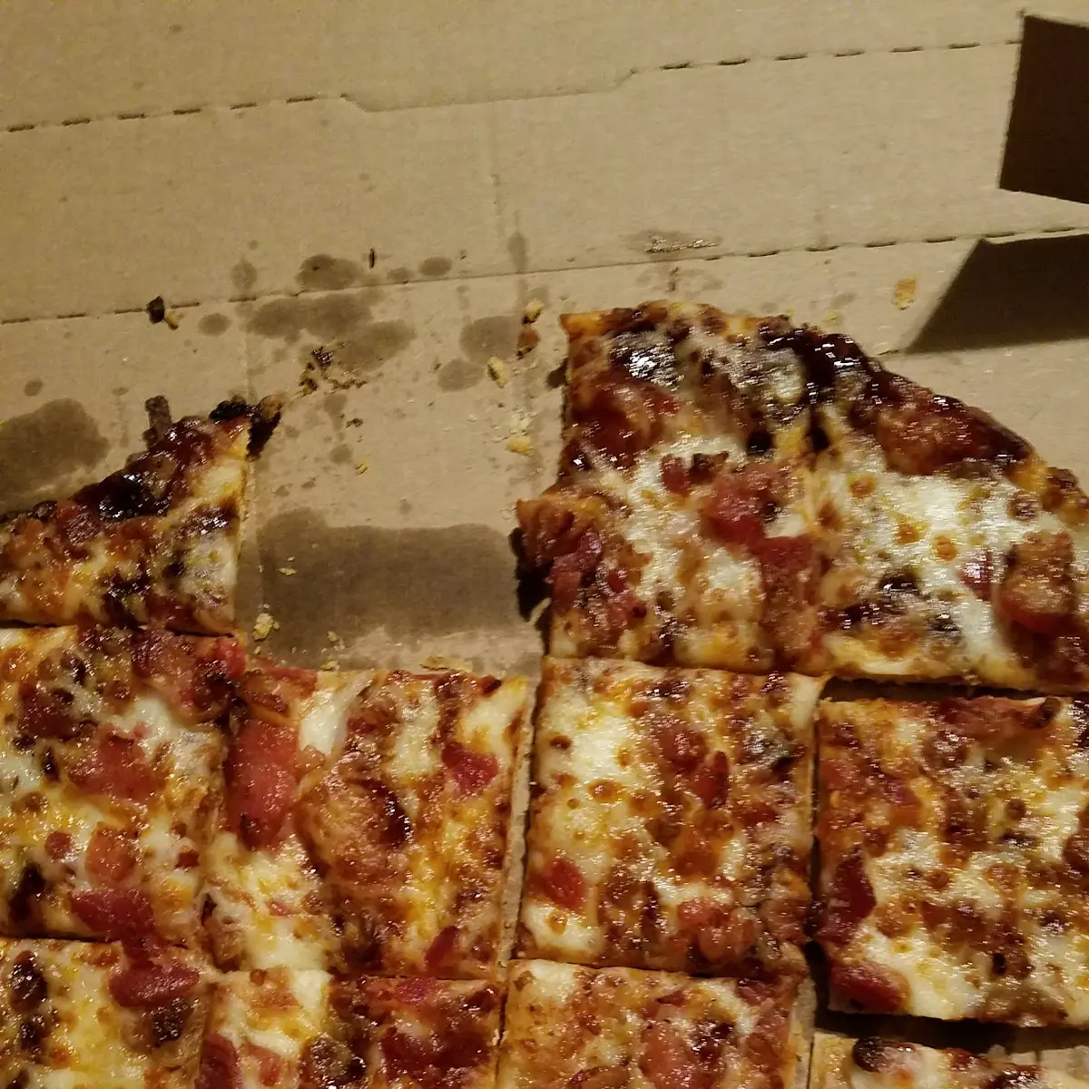 BBQ Bacon Crispy Crust Pizza