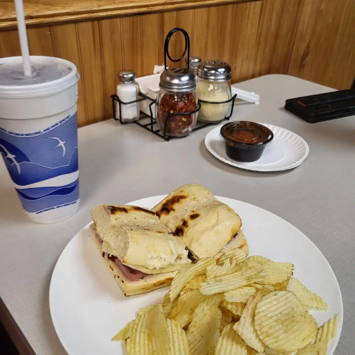 Arni's Roast Beef Sub
