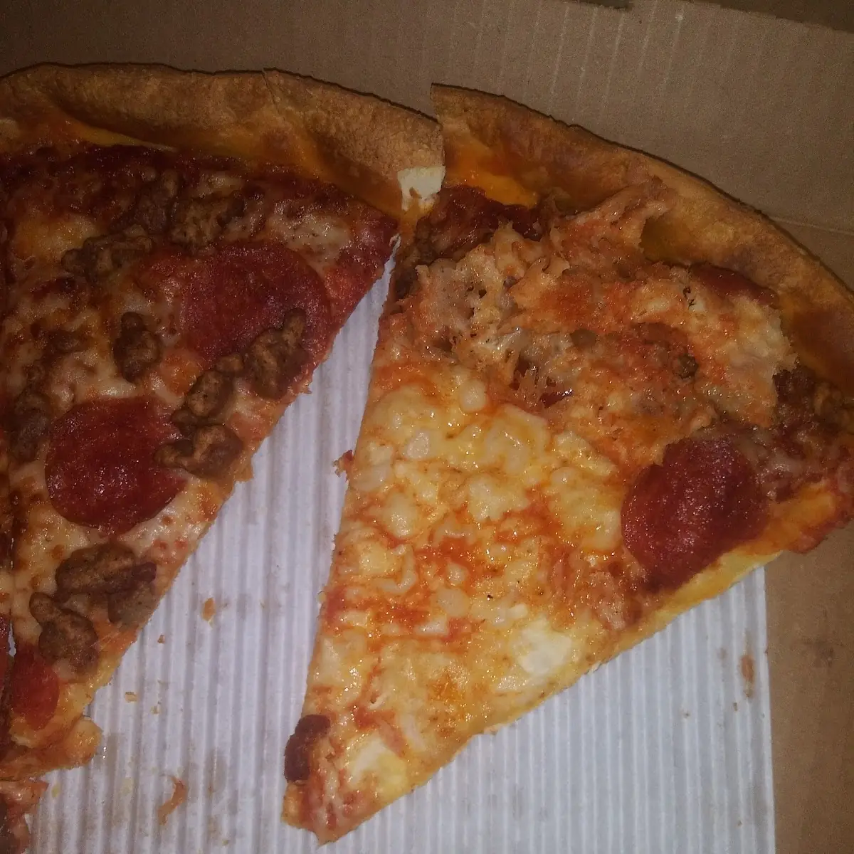 Thin Crust Pepperoni Pizza Sausage