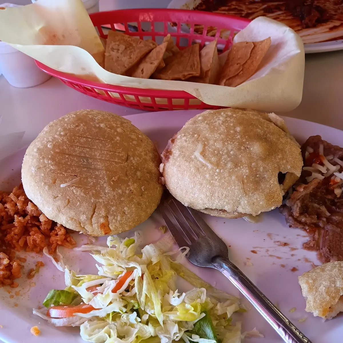 Gordita Plate