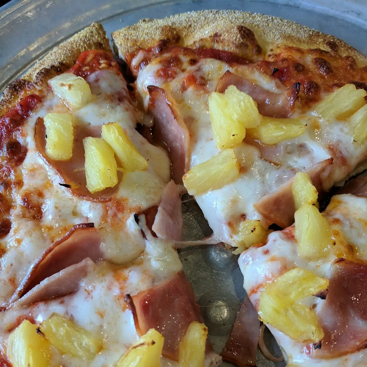 Hawaiian Pizza