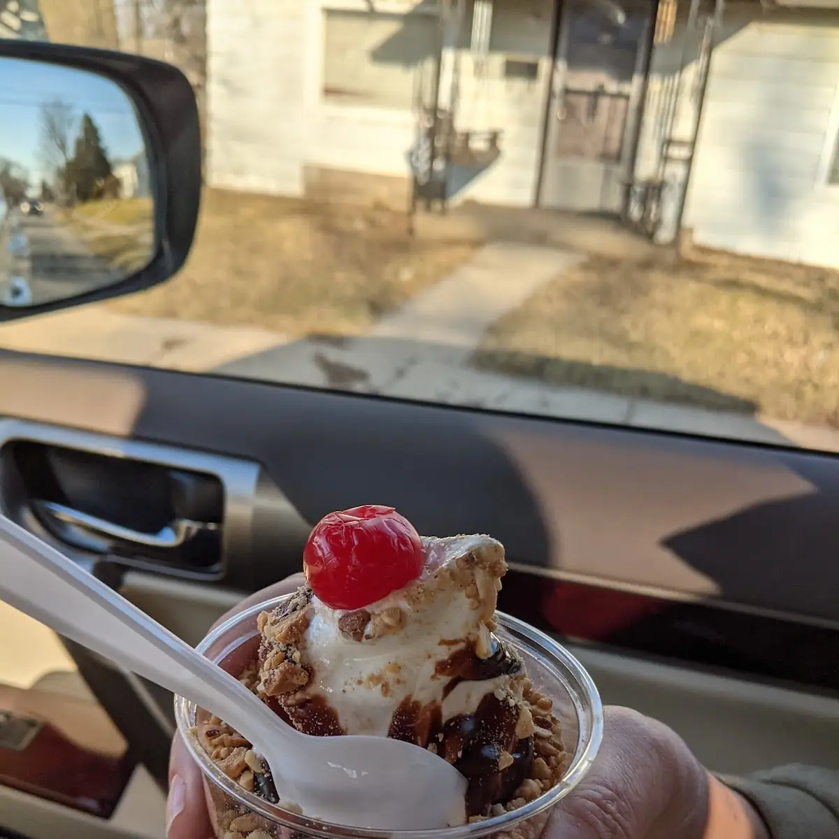 Hot Fudge Sundae
