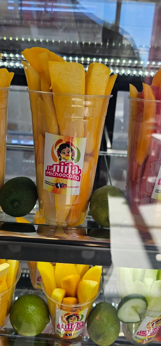 Fresh Cut Mango Cup