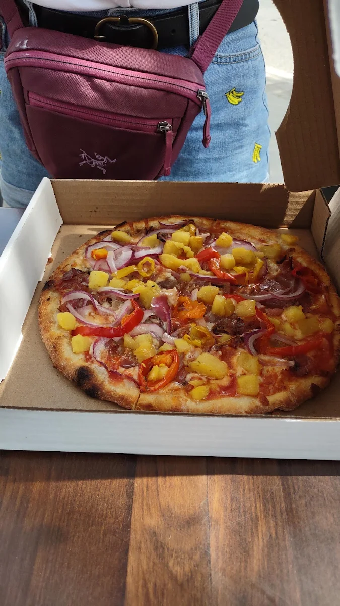 Hawaiian Pizza