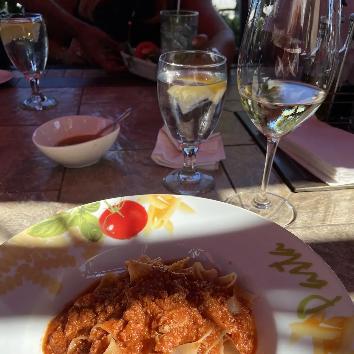 Bolognese Pasta, Vaticano Italian Restaurant Fort Erie