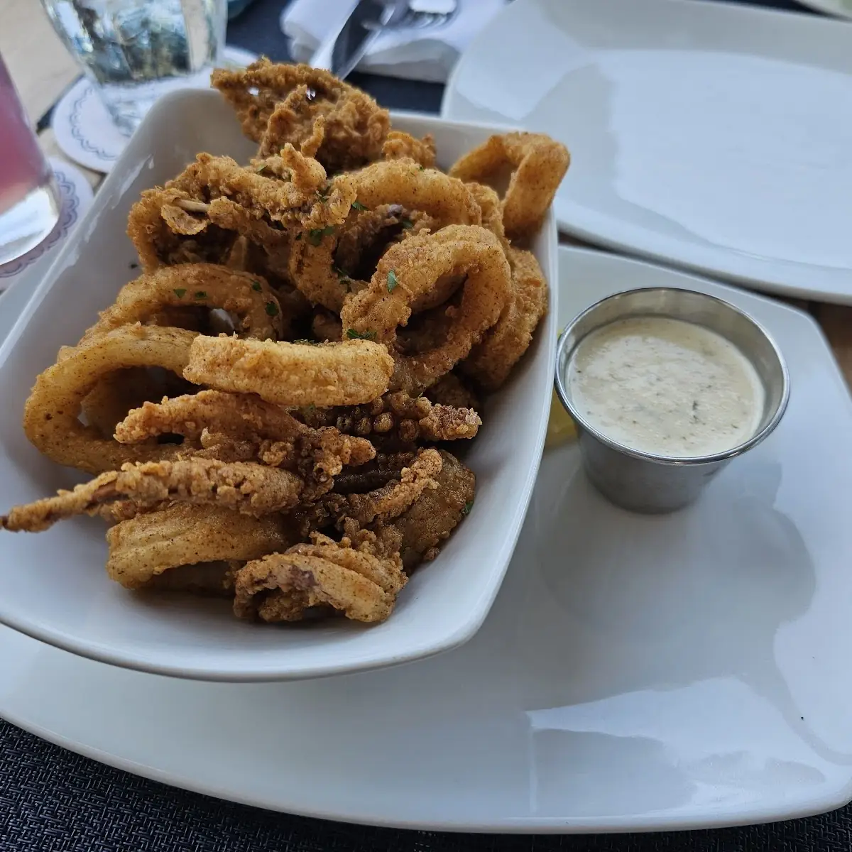 Fried Calamari with Dipping Sauce