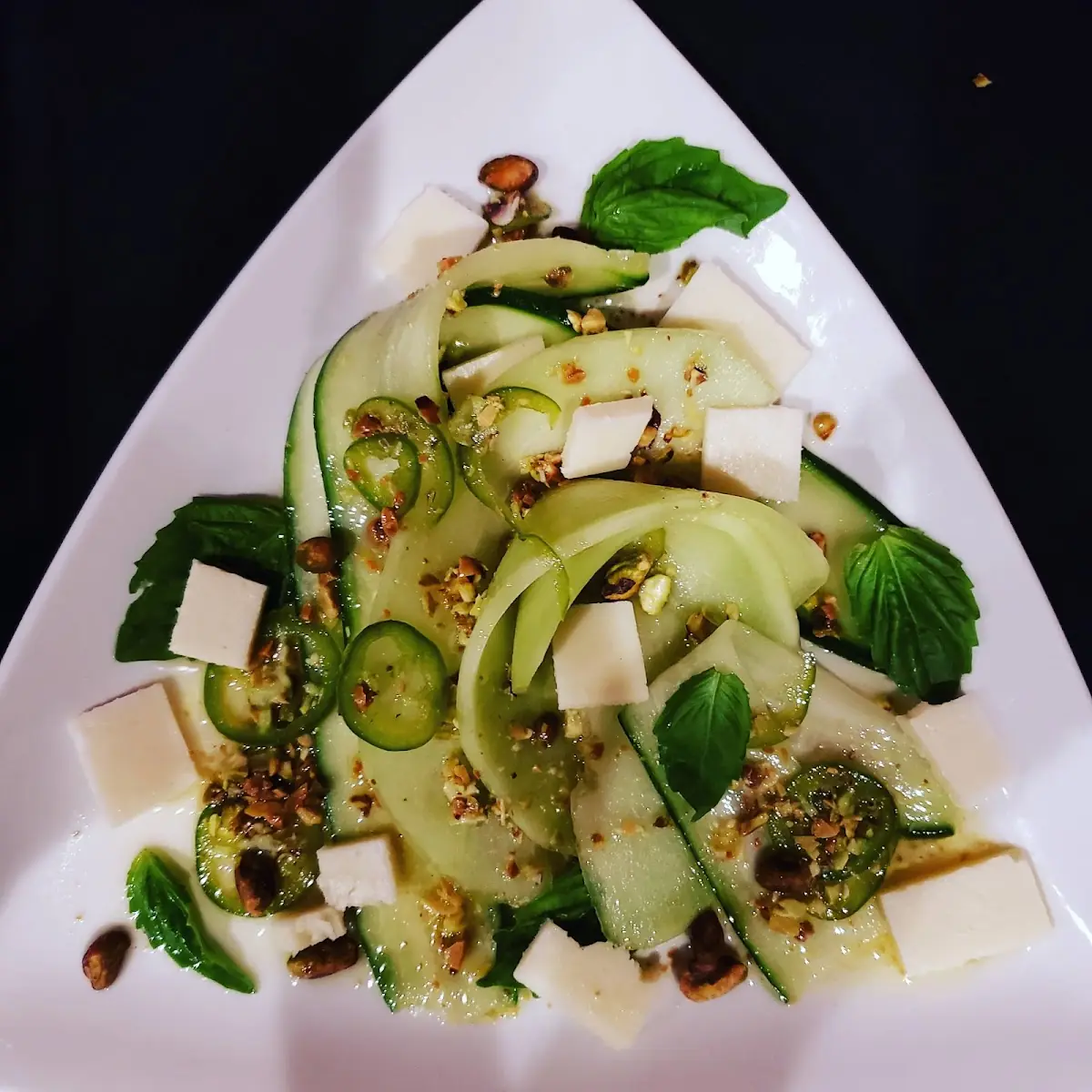 Pear & Gorgonzola Salad