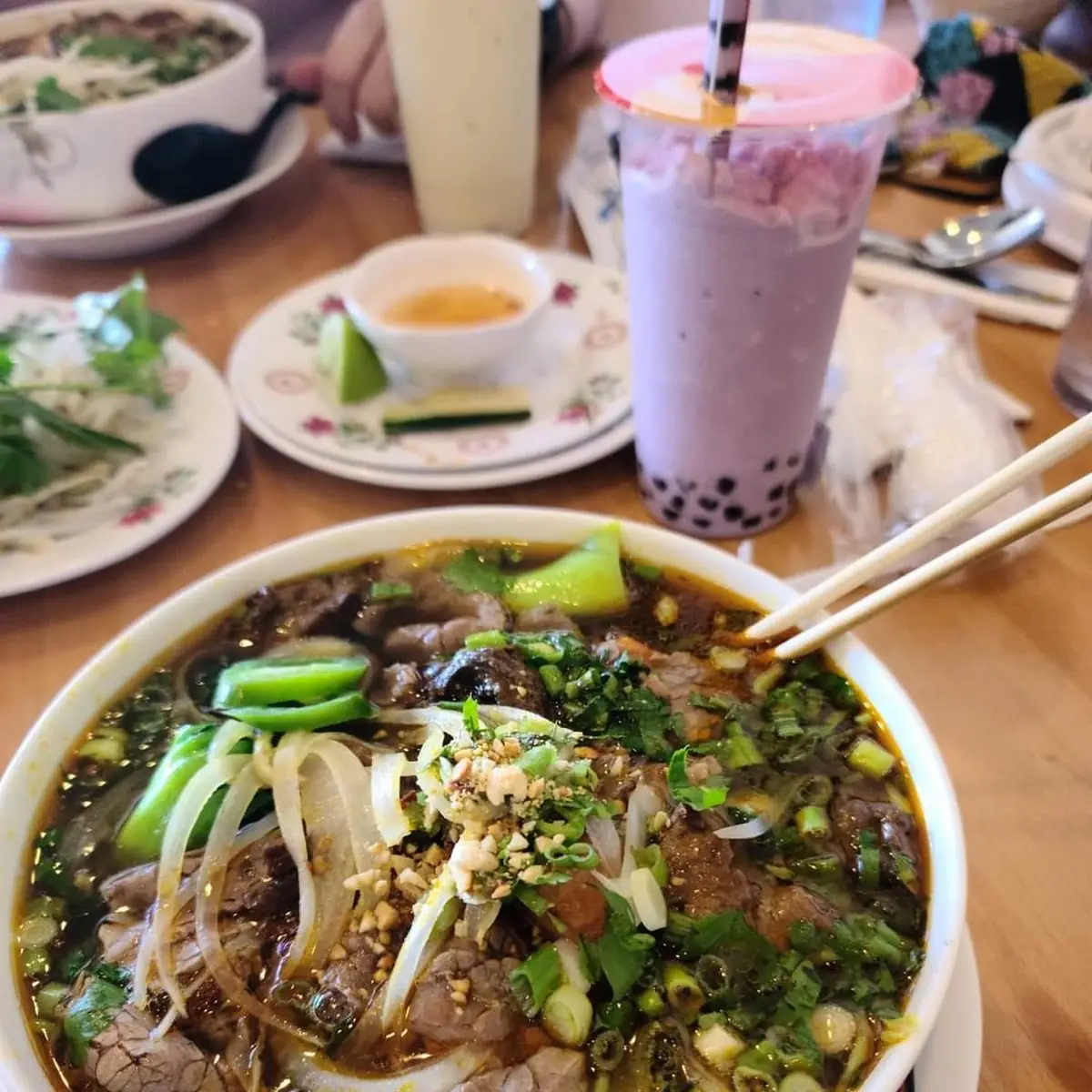 K2. Pho with Beef Slices & Meatballs