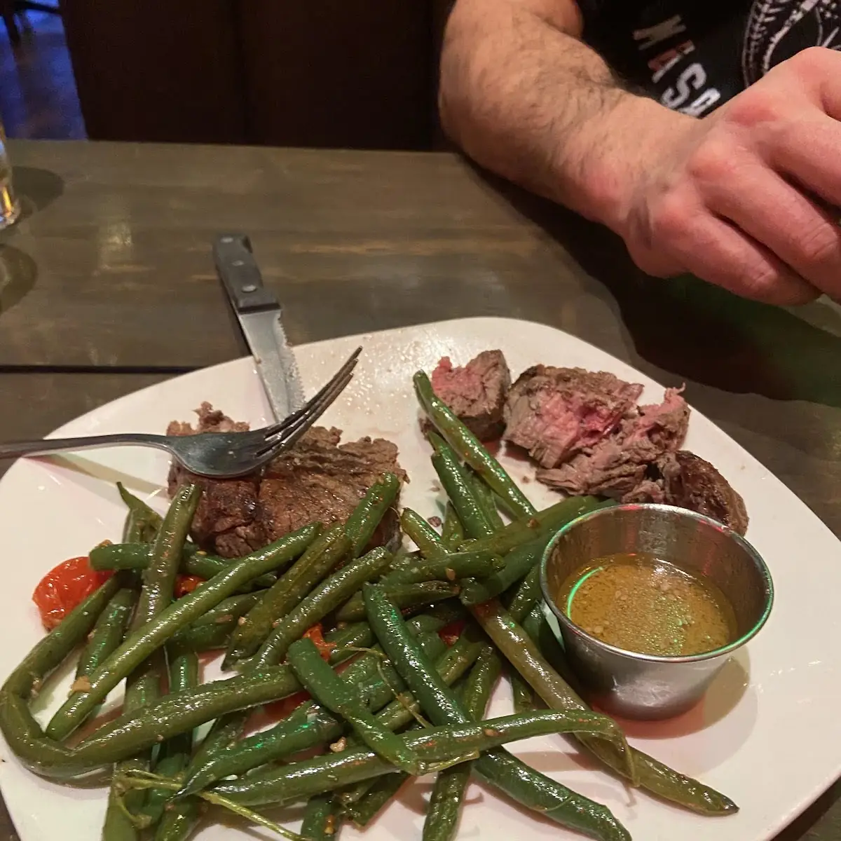 Filet Mignon with Green Beans
