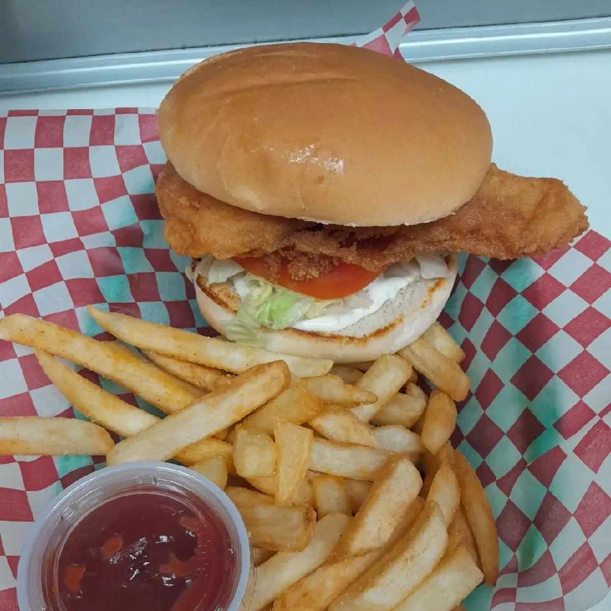 Fish Sandwich Basket