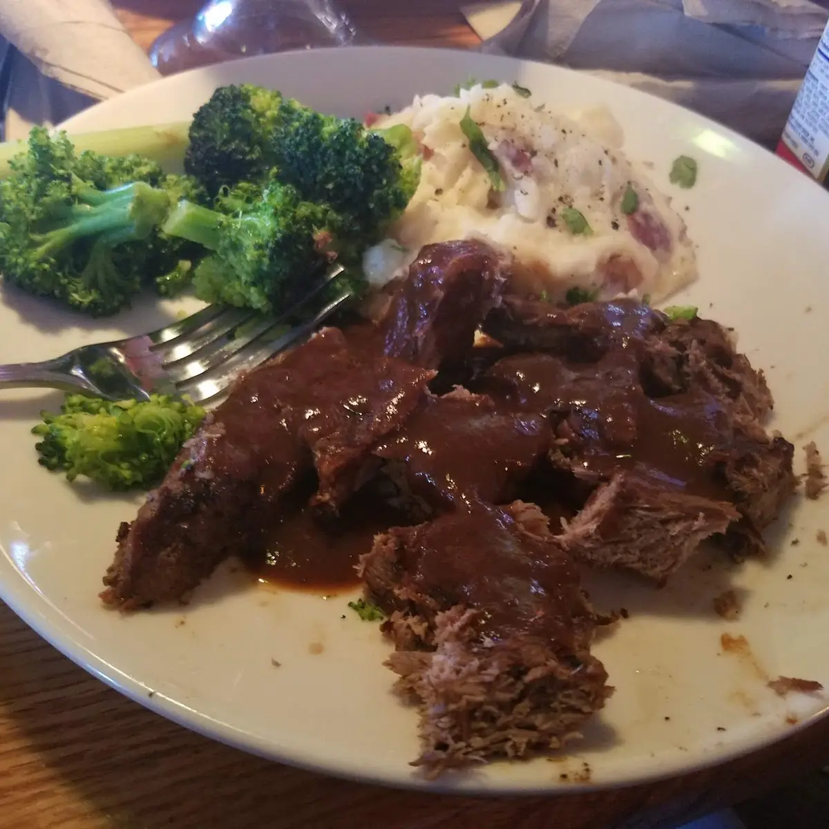 Steak Broccoli with Garlic Sauce
