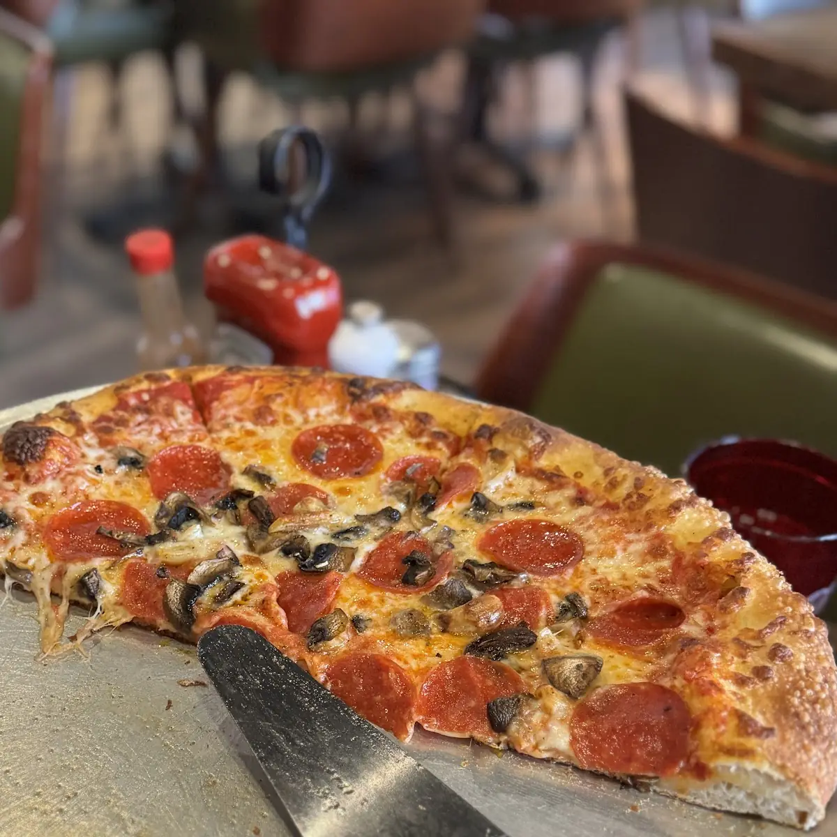 Lil' Guy Pizza