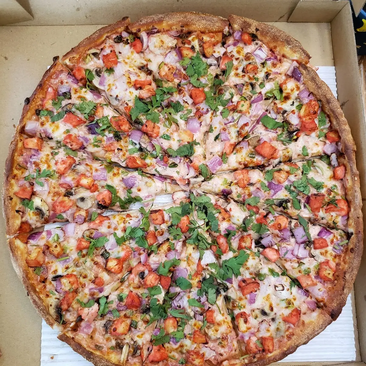 Tandoori Chicken Pizza