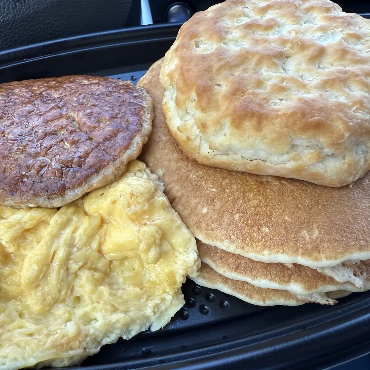 Big Breakfast with Hotcakes