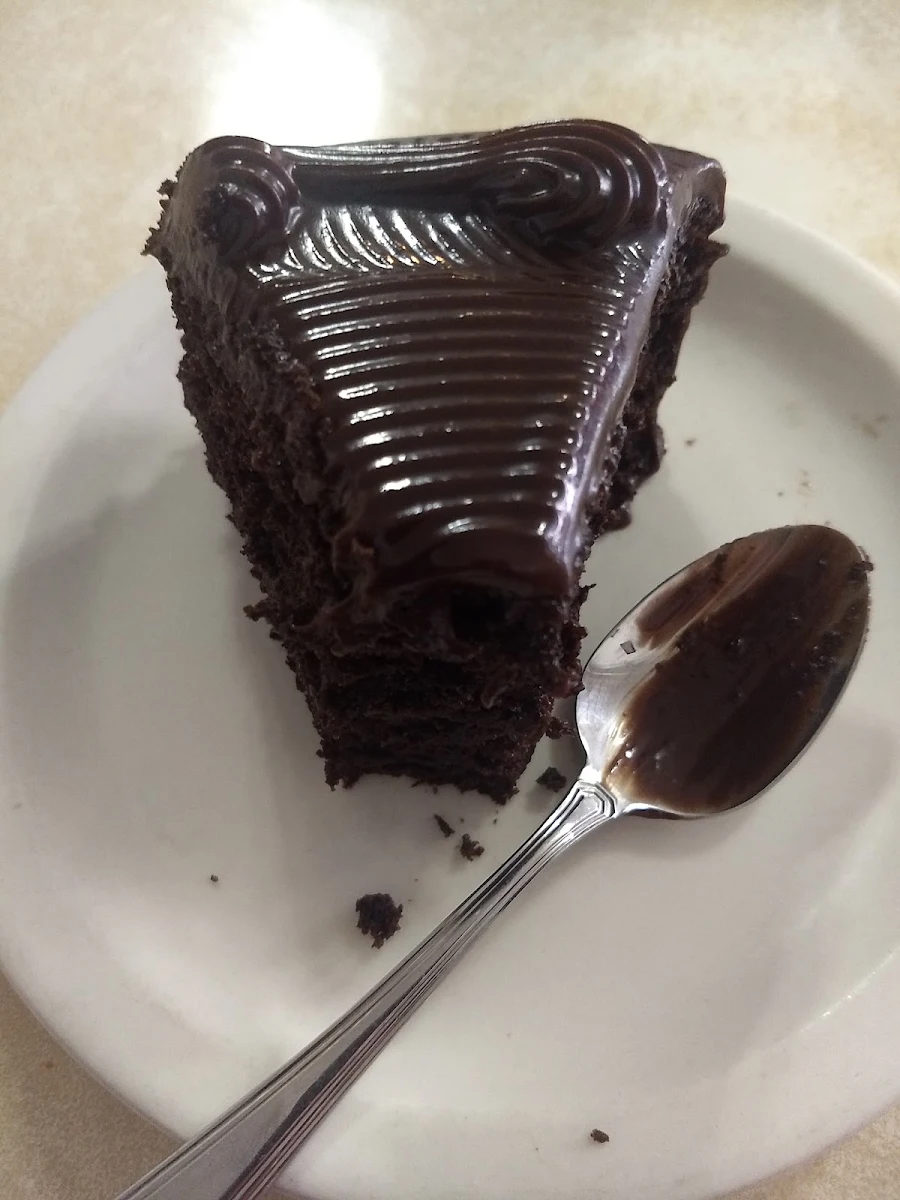 Triple Chocolate Cake OMG