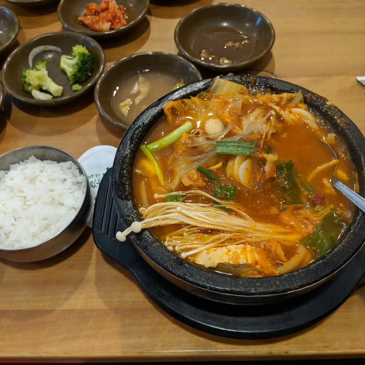 Kimchi Jjigae