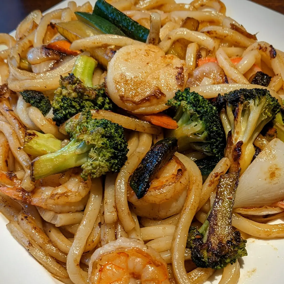 Seafood Yaki Udon