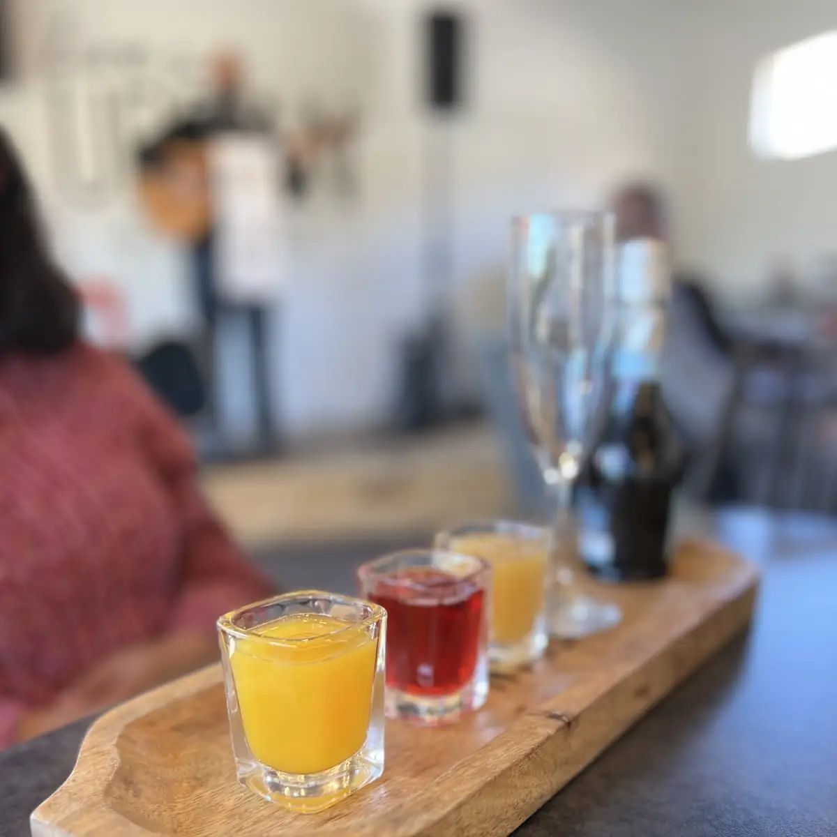 Mimosa Flight