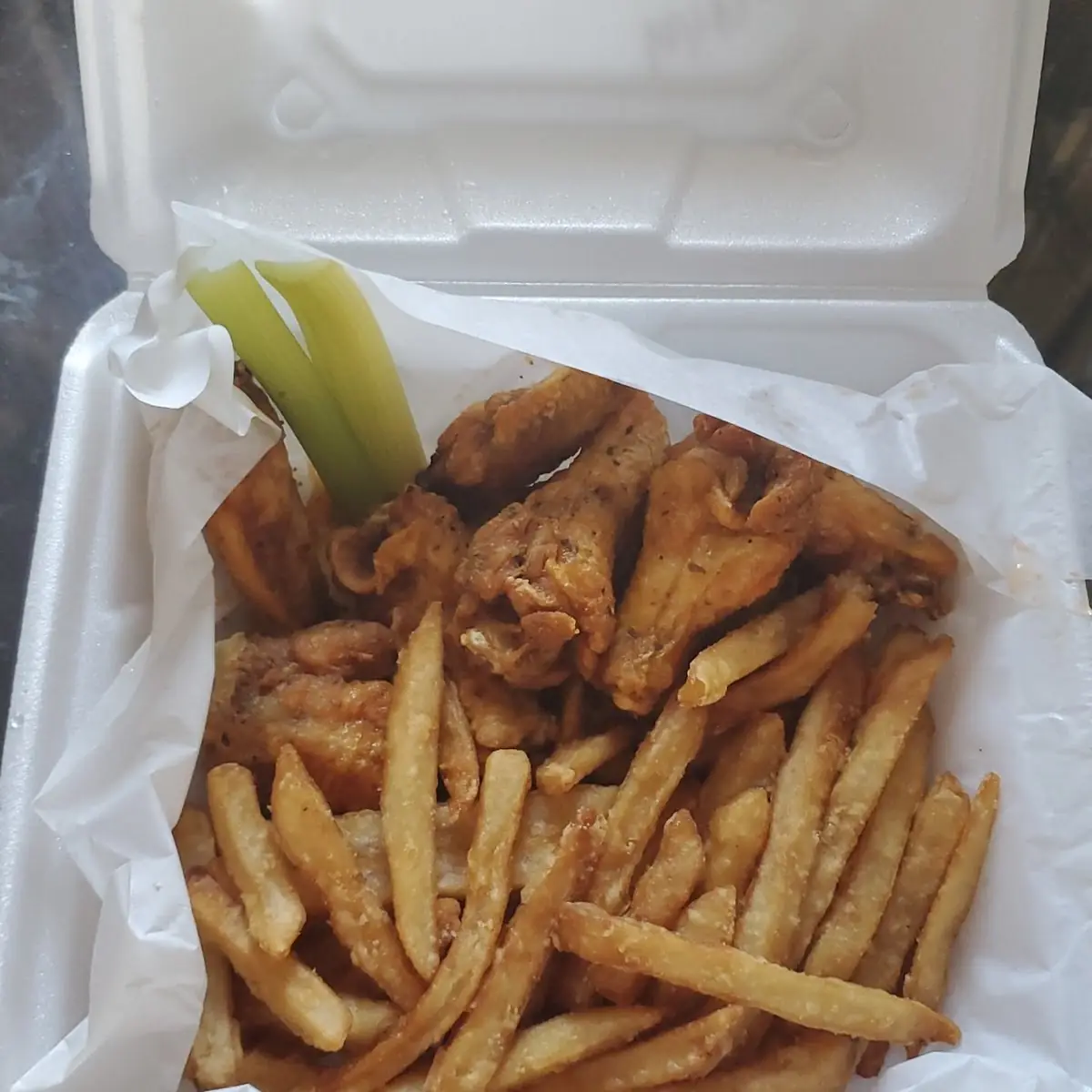 Medium Mild 10pc Chicken Wings