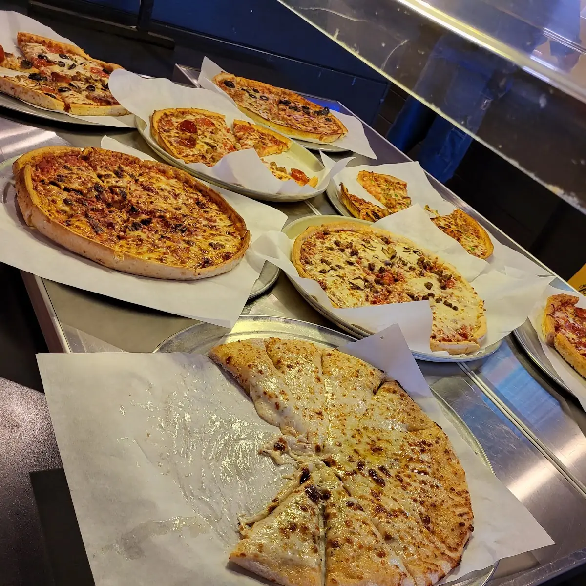 Lunch Pizza Buffet