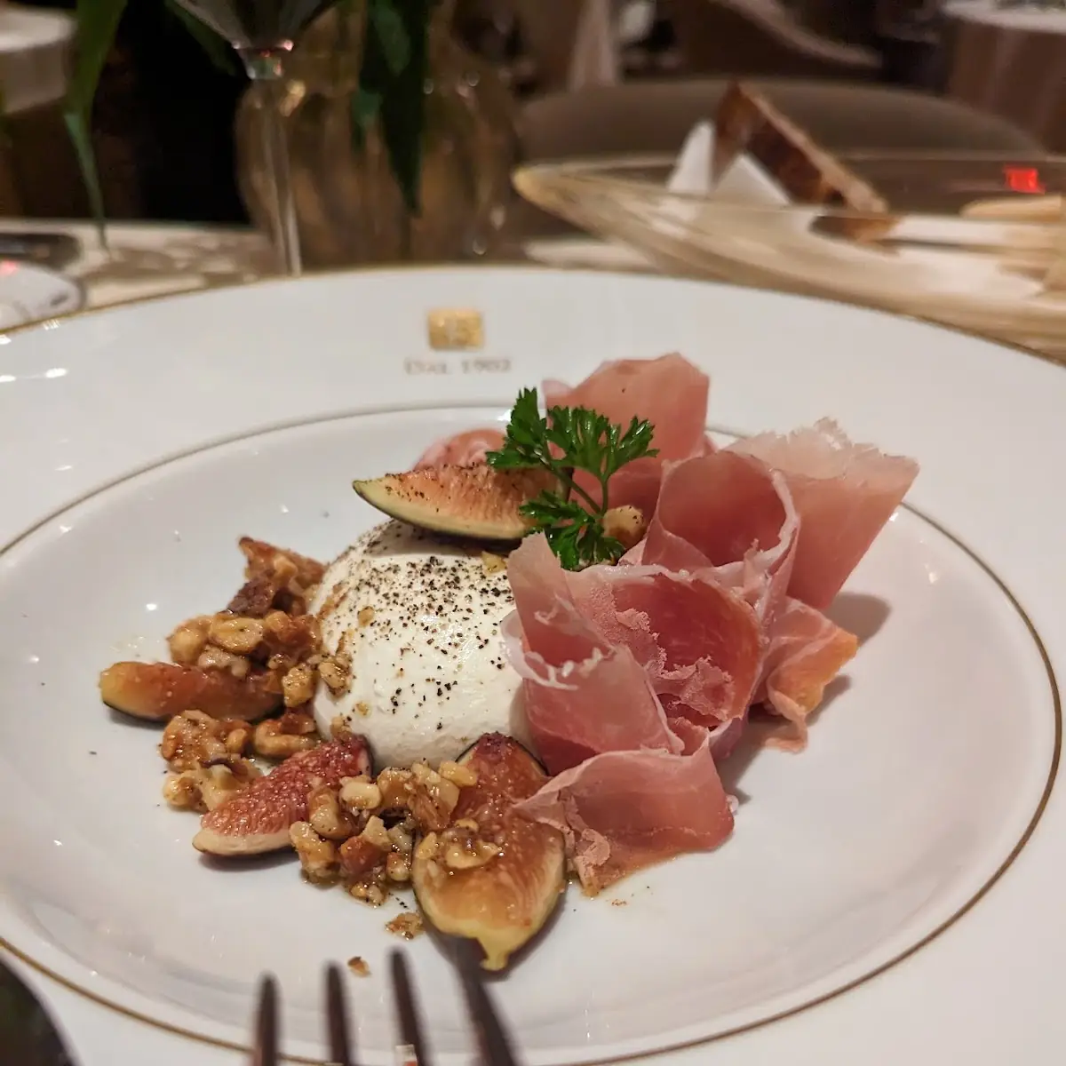 La Burrata Con Prosciutto De Parma