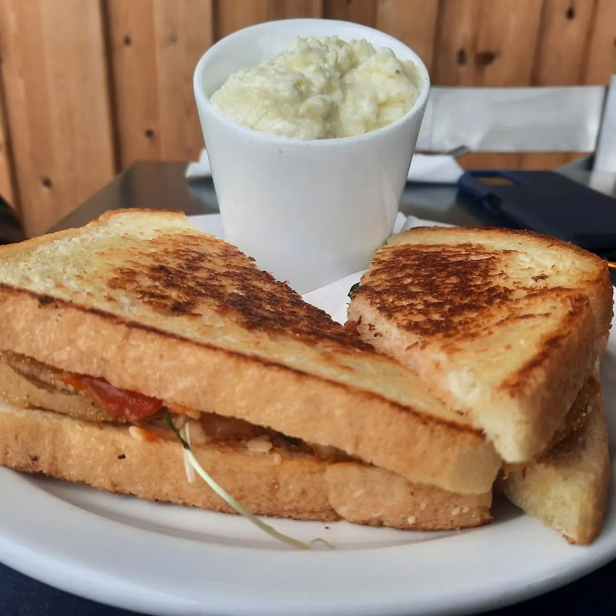 Fried Green blt with Cheddar Grits