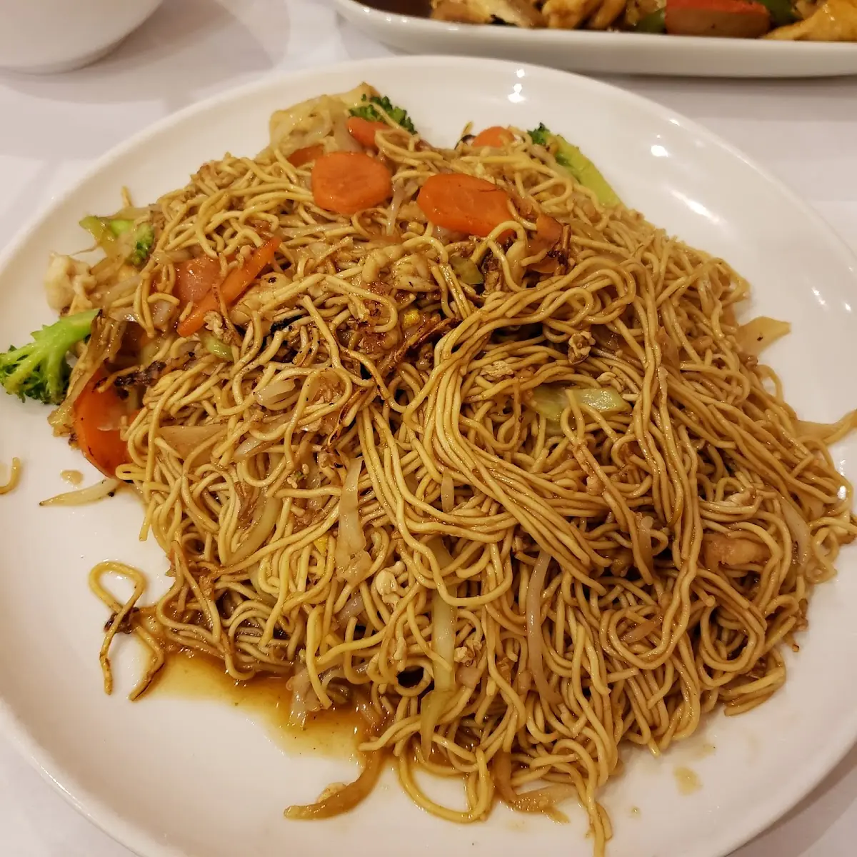Chicken Lo Mein