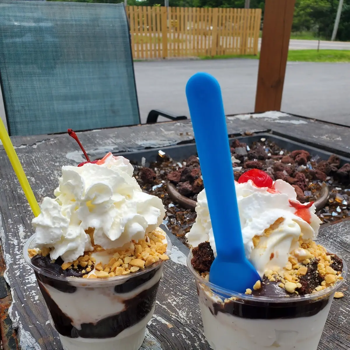 Fudge Brownie Sundae