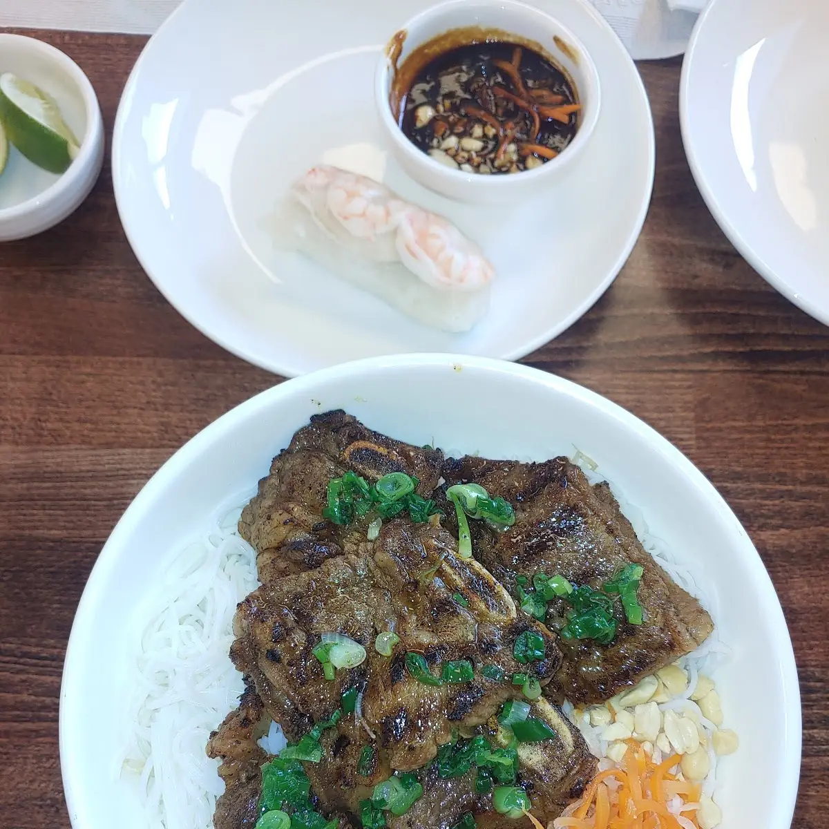 Short Rib with Rice Noodle