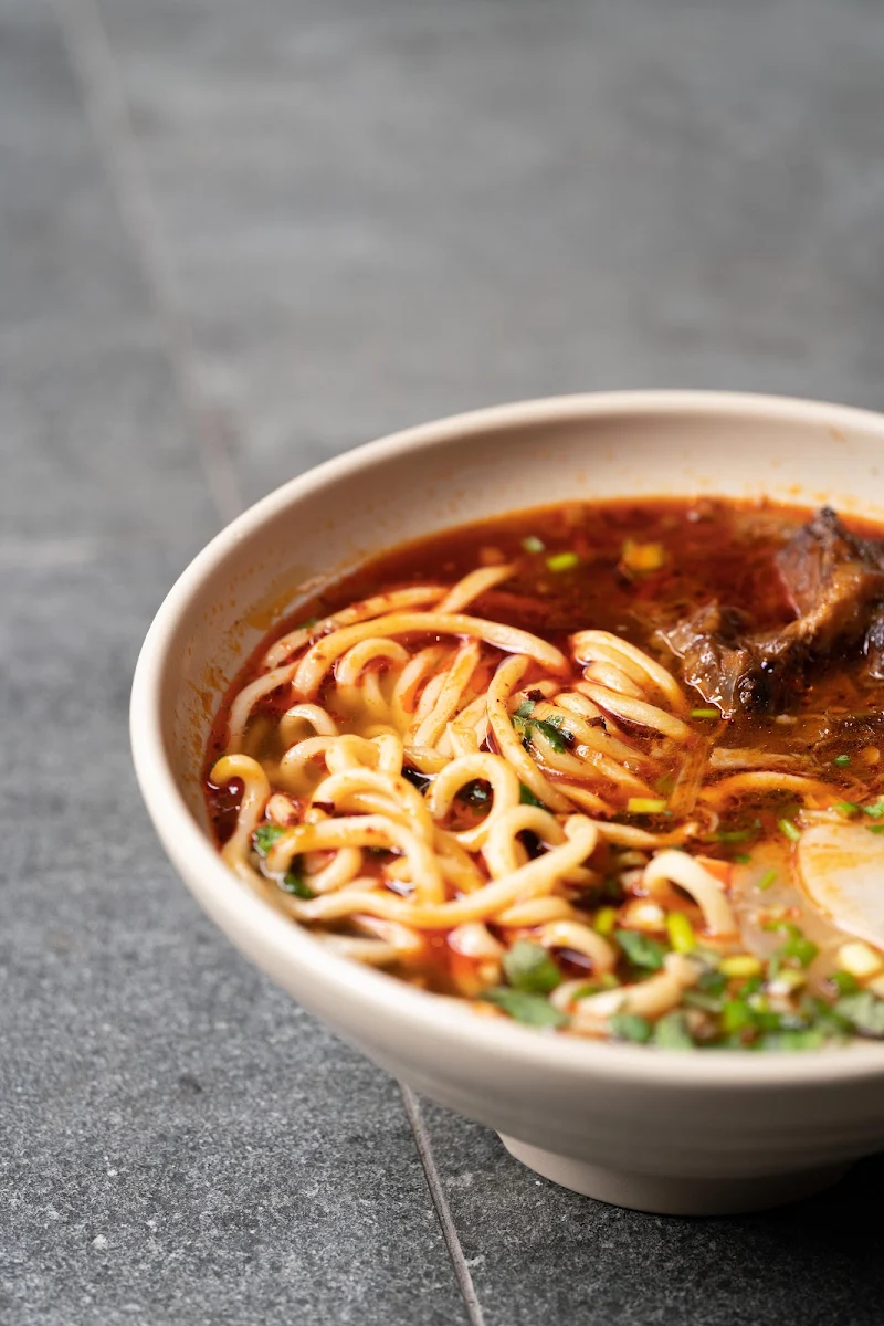Highlights, Mogouyan Hand Pulled Noodle - Nouilles Tirées À La Main (Mont Tremblant) 磨沟沿老字号兰州牛肉面