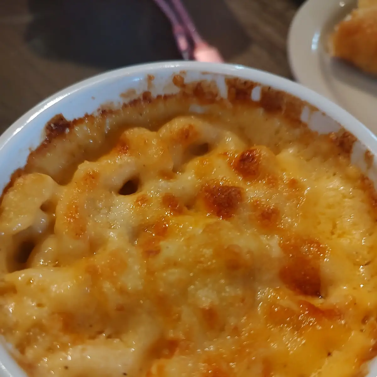 Mac and Cheese Pie